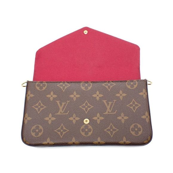 Louis Vuitton Noir Trocadero Handbag - Picture 5 of 14